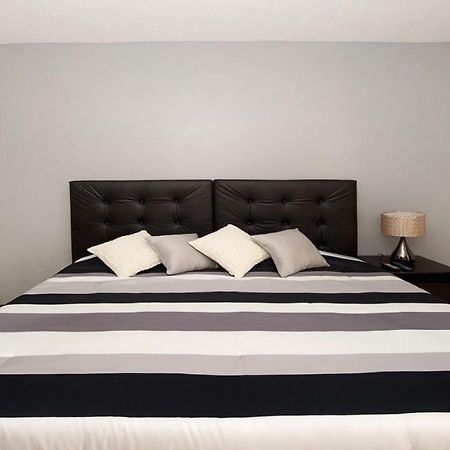 Econosuites Монтеррей Экстерьер фото