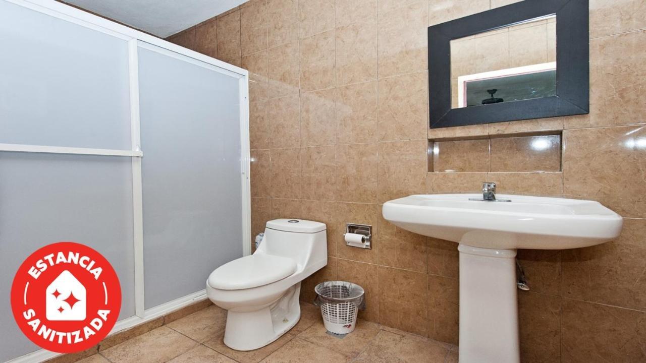 Econosuites Монтеррей Экстерьер фото